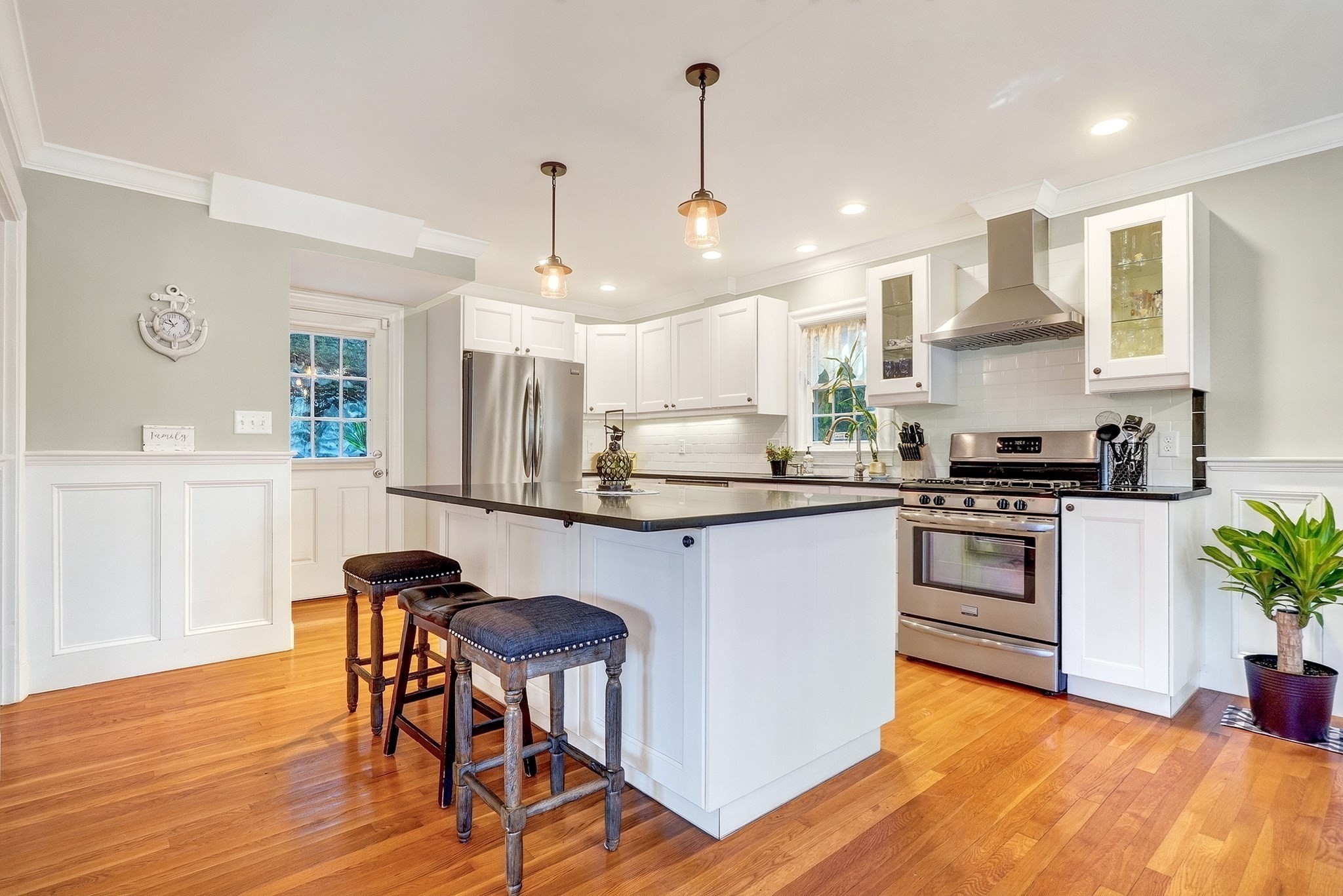 53 Aquavia Road Medford, MA 02155 - Photo 10 of 32 Gallery Image 10