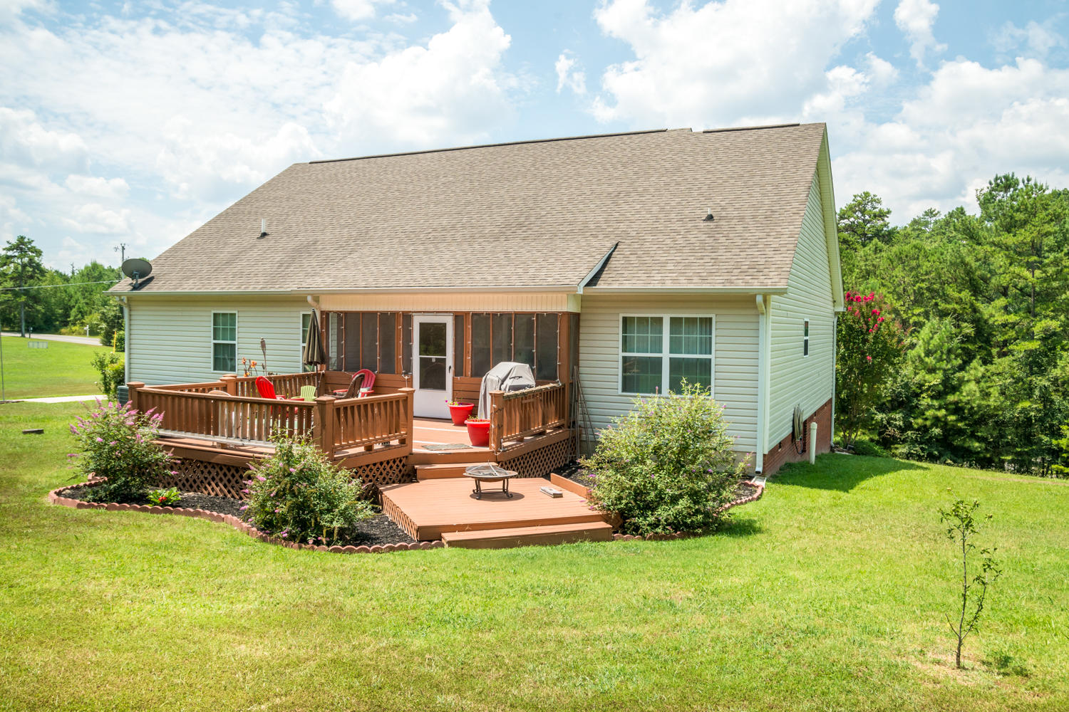 2883 Davis Ridge Road Ringgold, GA 30736 - Photo 6 of 26 2883_Davis_Ridge_Rd_06
