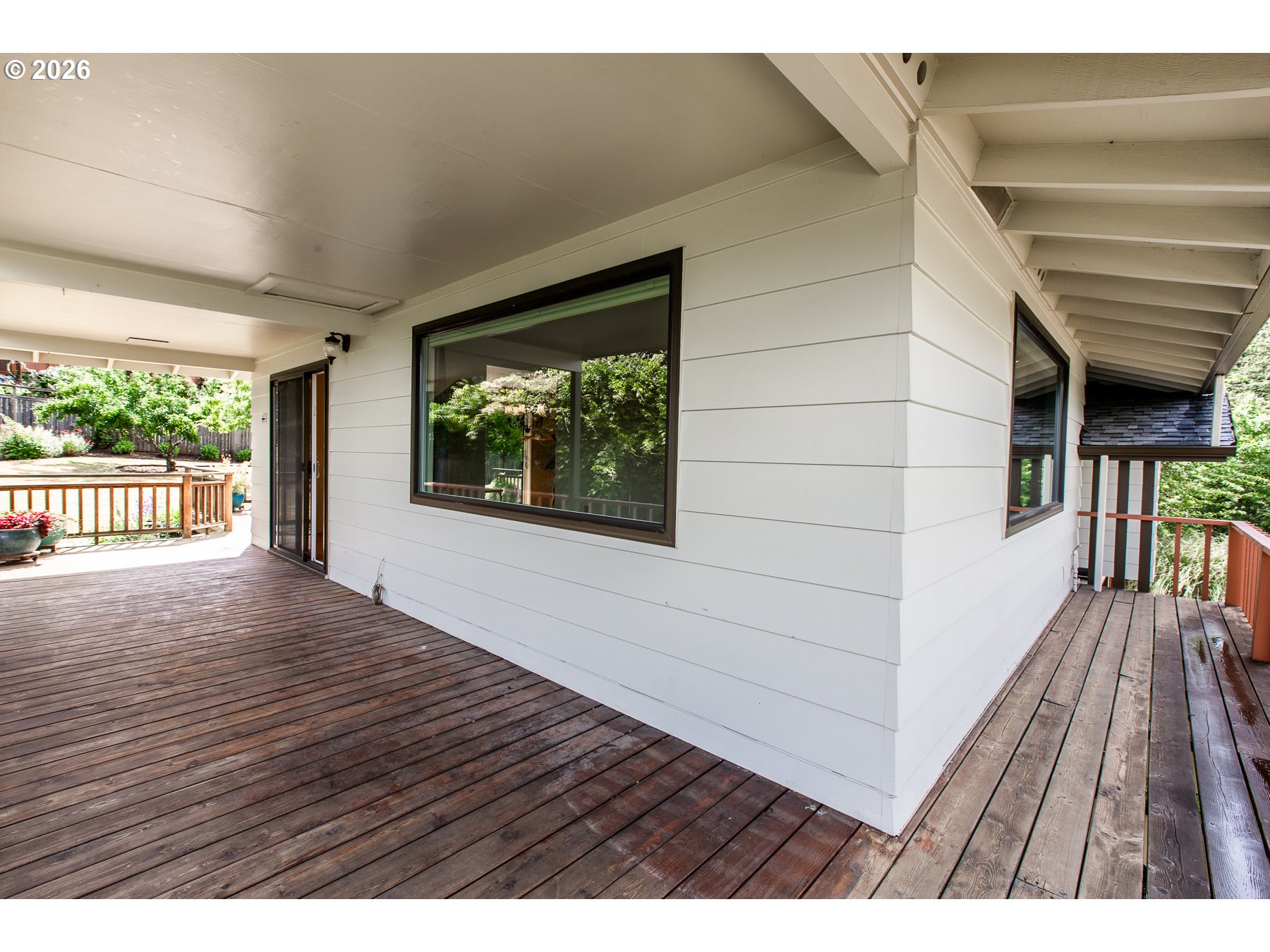 3985 University Street Eugene, OR 97405 - Photo 37 of 46