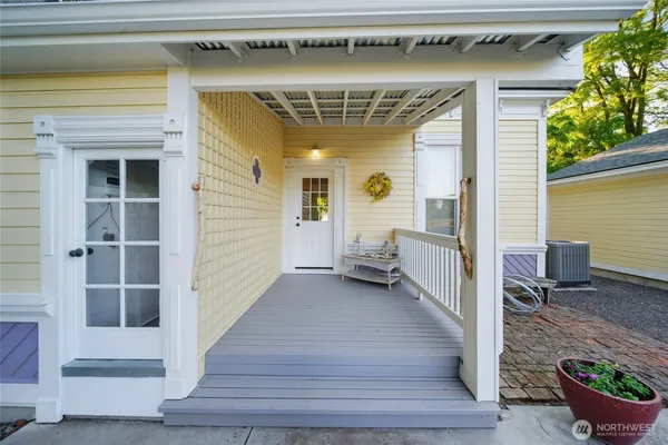 $499,900 | 415 Preston Avenue, Waitsburg, WA 99361