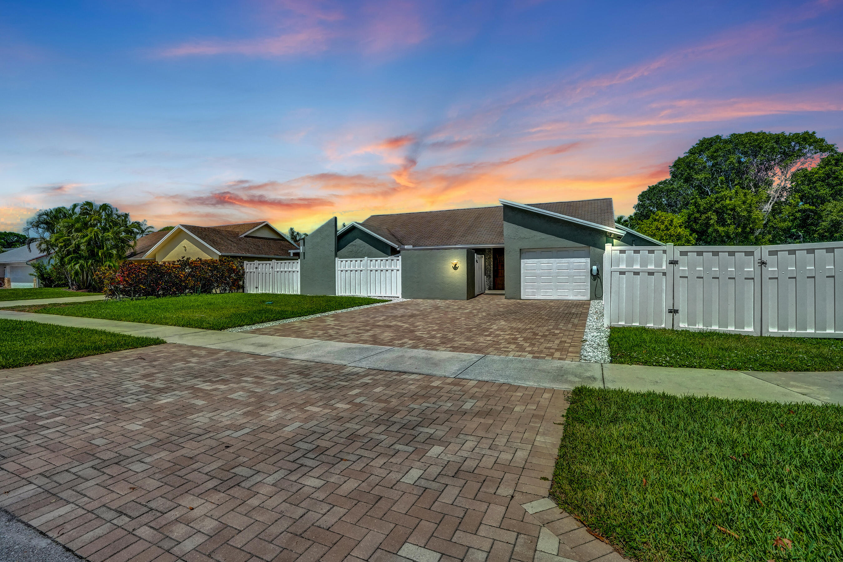 3010 Cormorant Road Delray Beach, FL 33444 - Photo 77 of 91 Front of Structure