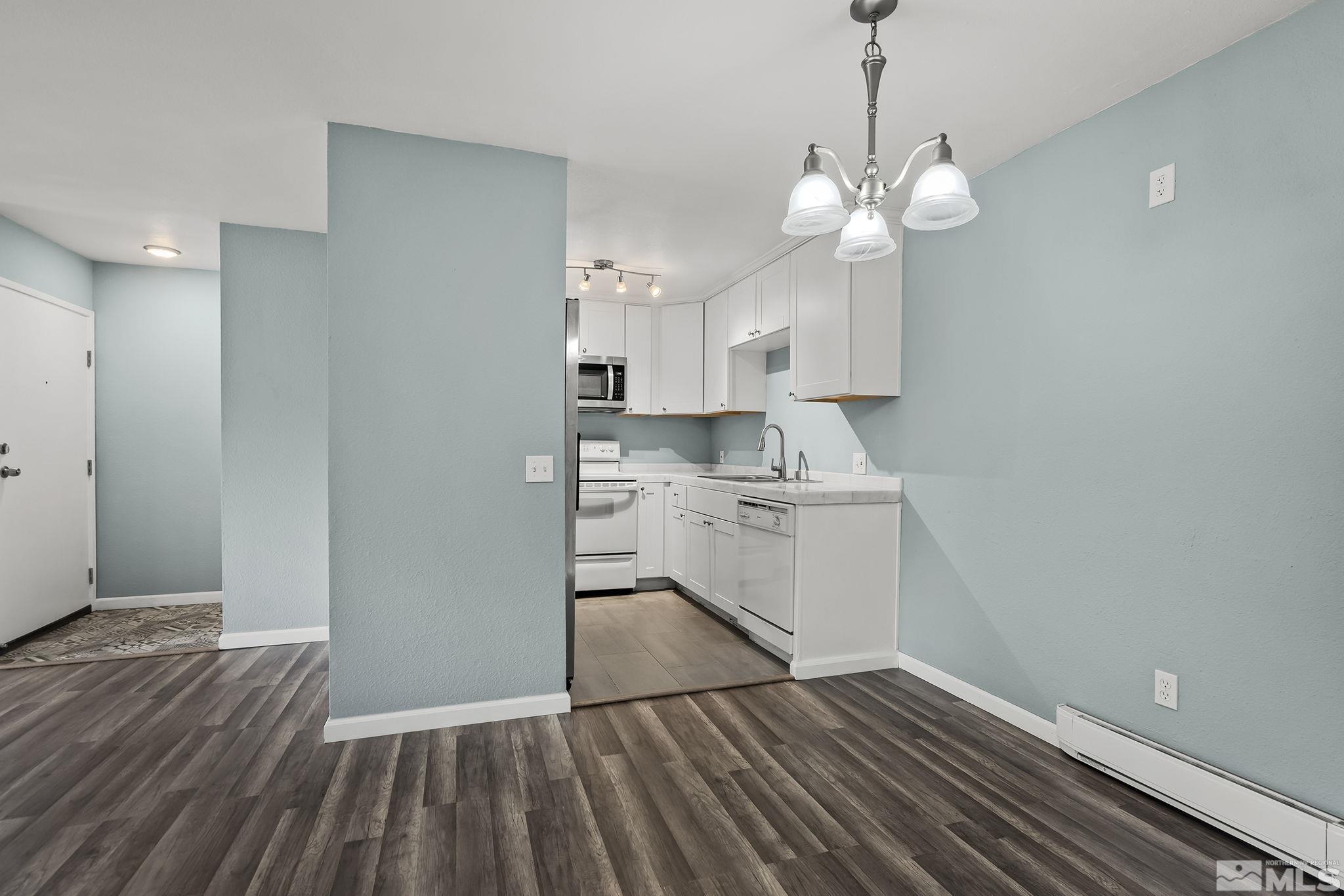 2095 Highview Court, Unit 9 Reno, NV 89512 - Photo 7 of 16 Photo 7