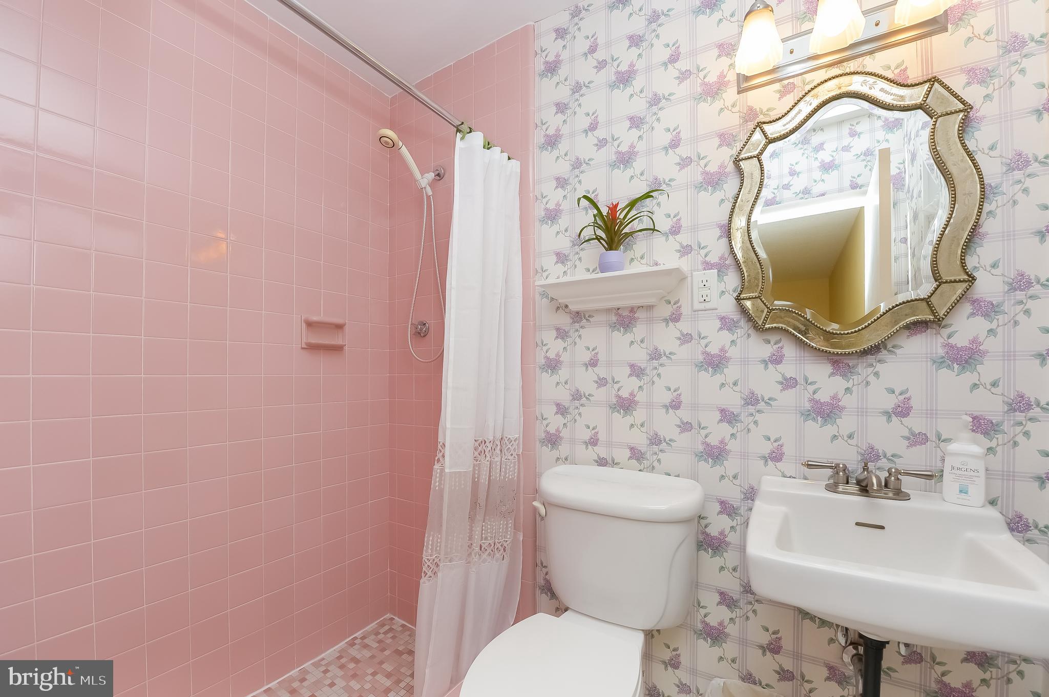 201 West Cuthbert Boulevard, Unit E27 Haddon Township, NJ 08107 - Photo 22 of 27