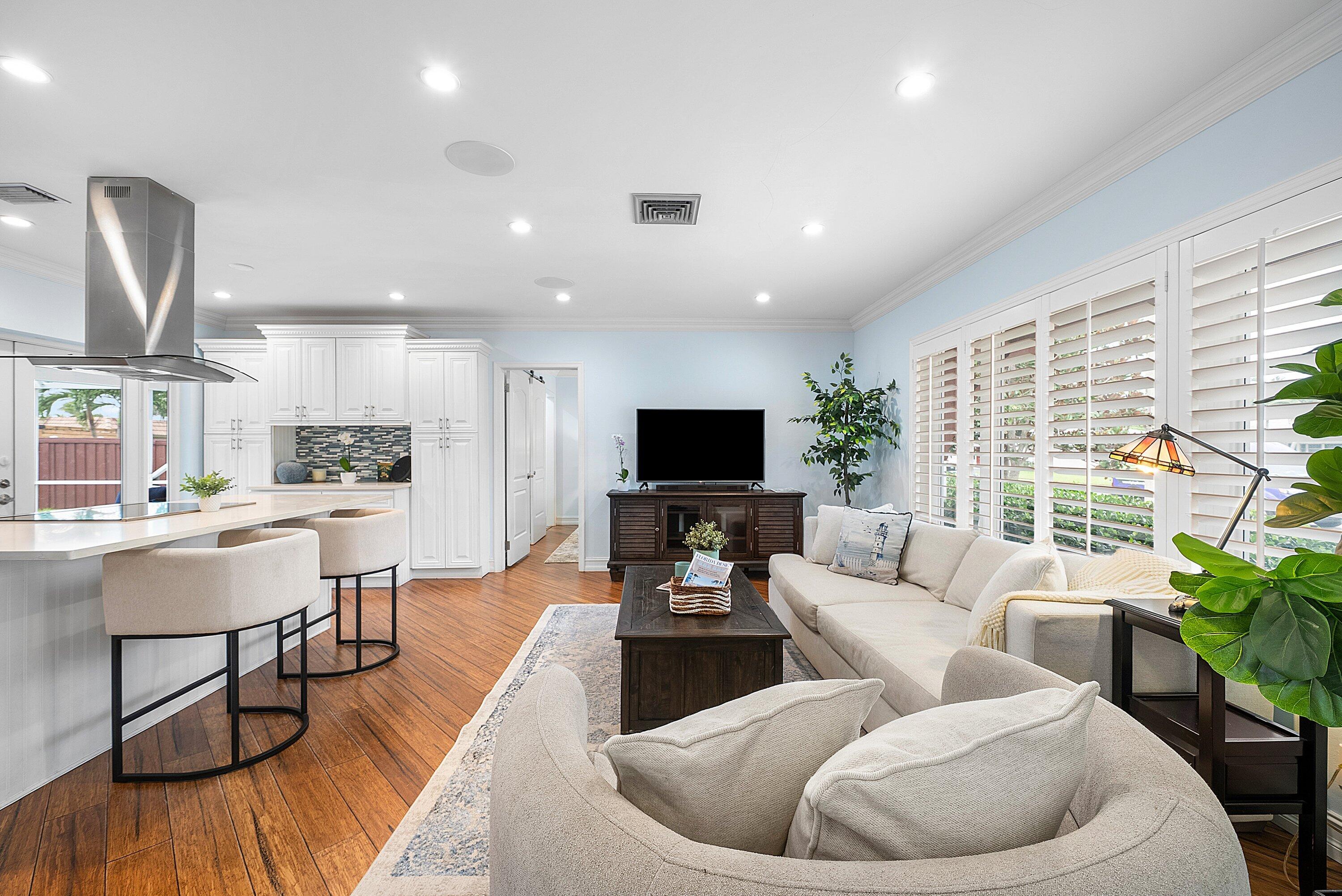 1365 Southwest 13th Place Boca Raton, FL 33486 - Photo 8 of 41 008-1365Southwest13thPlace-BocaRaton-FL-