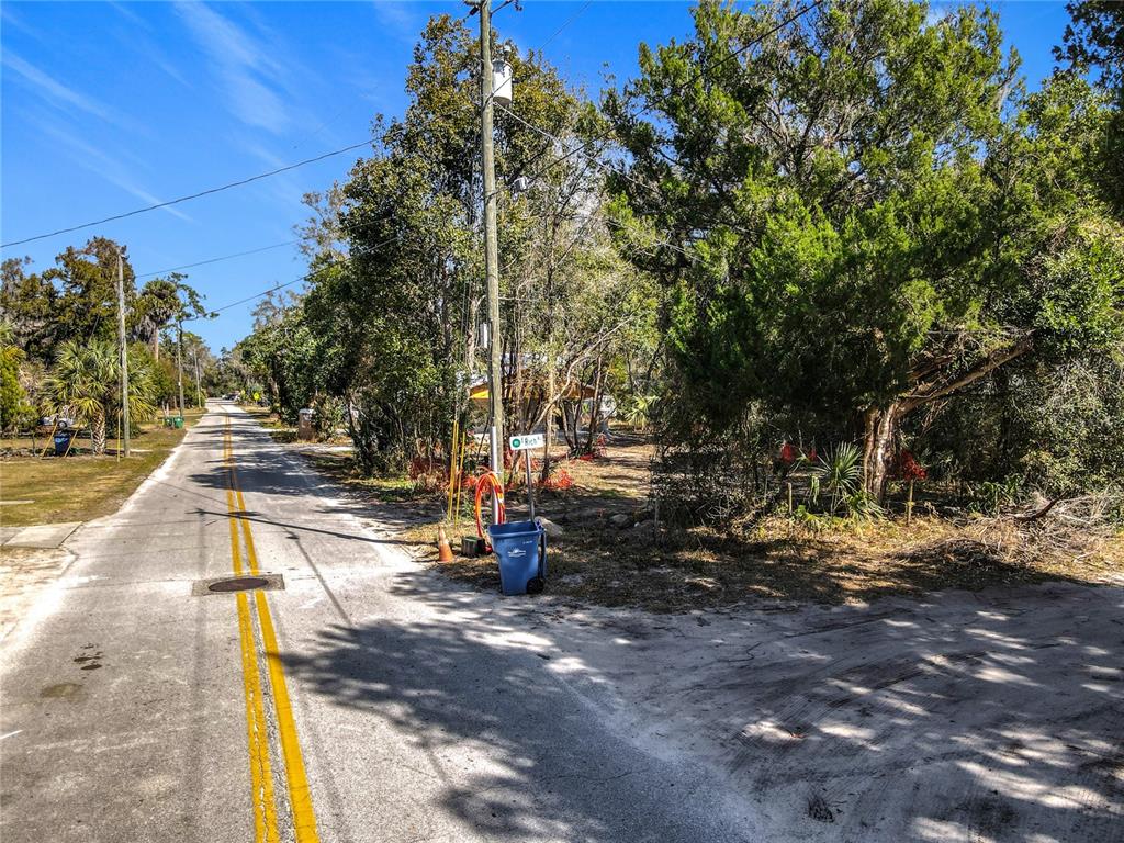 207 Miller Road DeLand, FL 32724 - Photo 3 of 9 Gallery Image 3