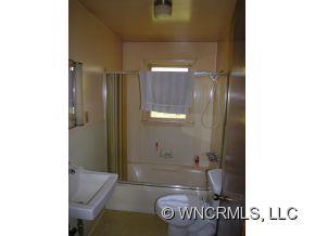 531 Buck Ridge Road Waynesville, NC 28785 - Photo 8 of 14 Gallery Image 8