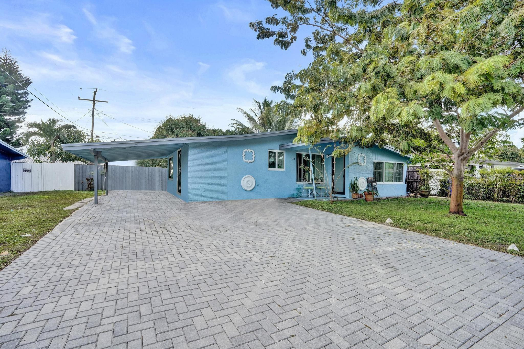 5542 Southwest 6th Street Margate, FL 33068 - Photo 2 of 21 Photo 2