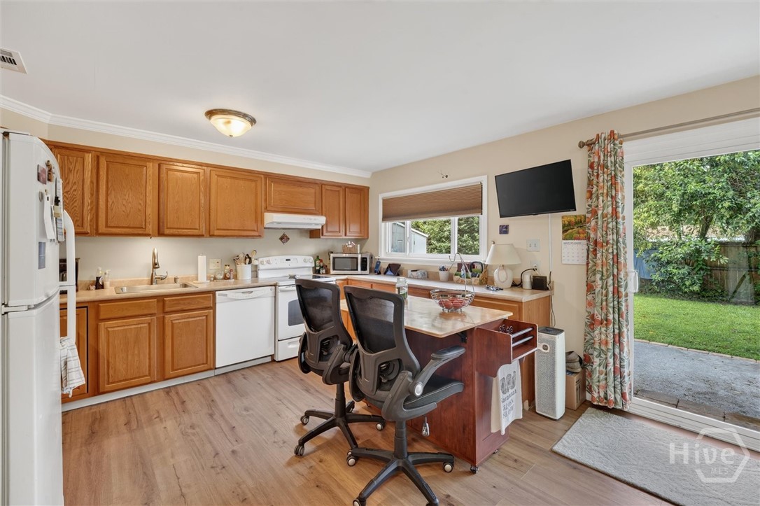 406 Willow Road Savannah, GA 31419 - Photo 5 of 19 Gallery Image 5