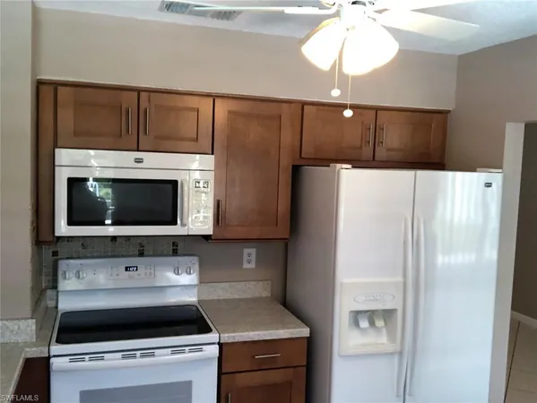 $2,800 | 10328 Windley Key Terrace, Bonita Springs, FL 34135