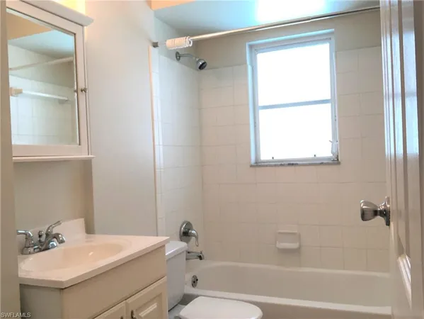 $2,800 | 10328 Windley Key Terrace, Bonita Springs, FL 34135