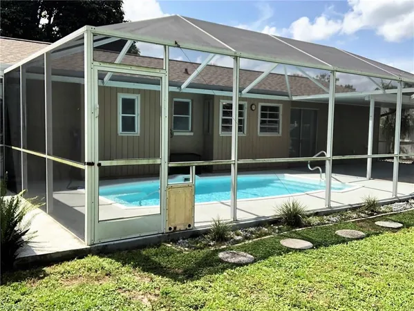 $2,800 | 10328 Windley Key Terrace, Bonita Springs, FL 34135