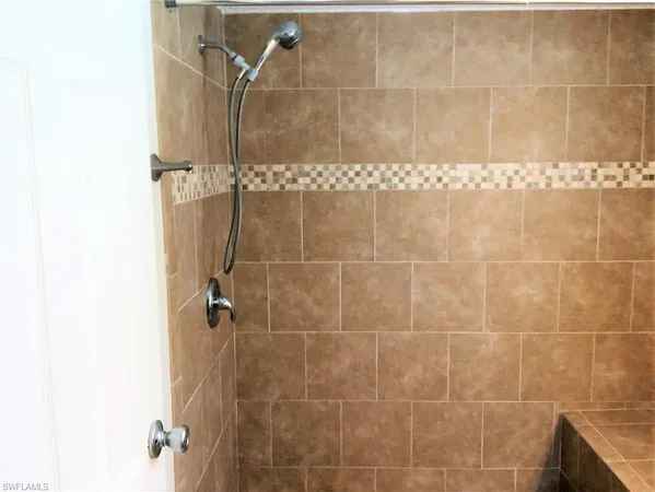 $2,800 | 10328 Windley Key Terrace, Bonita Springs, FL 34135