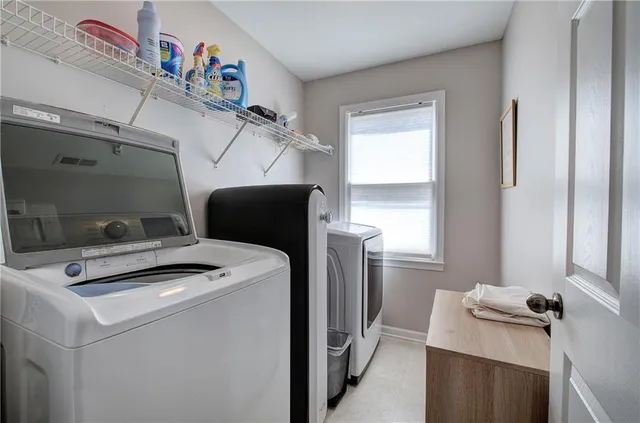 $469,999 | 17 Lowry Way, Euharlee, GA 30145