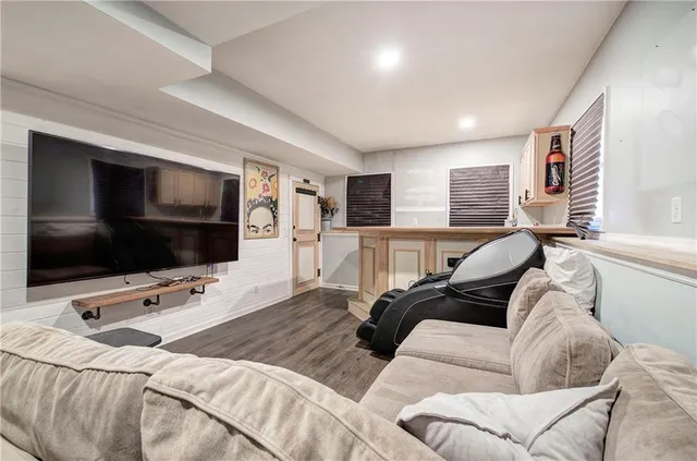 $469,999 | 17 Lowry Way, Euharlee, GA 30145