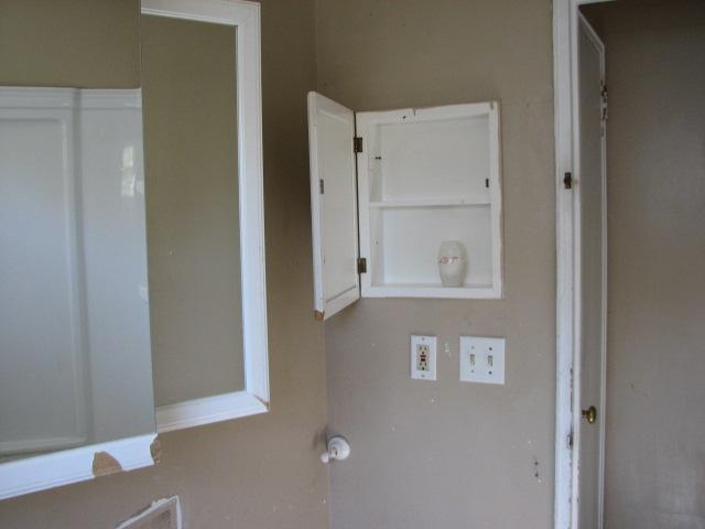 1252 Country Club Road Columbus, OH 43227 - Photo 18 of 23 Gallery Image 18