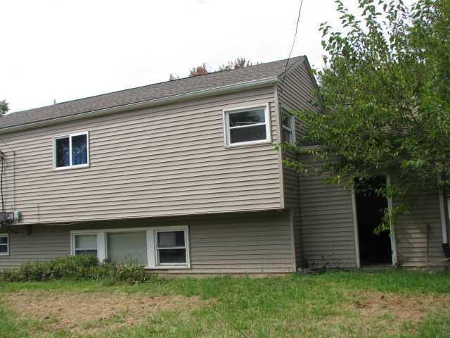1252 Country Club Road Columbus, OH 43227 - Photo 2 of 23 Gallery Image 2