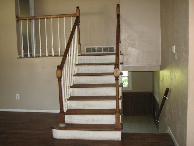 1252 Country Club Road Columbus, OH 43227 - Photo 8 of 23 Gallery Image 8