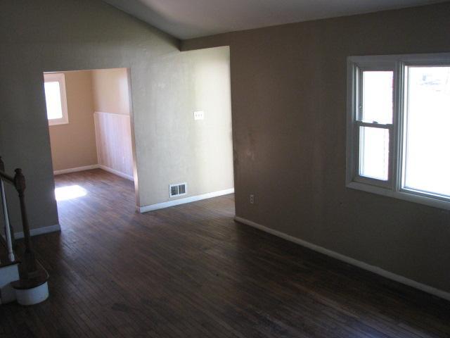 1252 Country Club Road Columbus, OH 43227 - Photo 9 of 23 Gallery Image 9