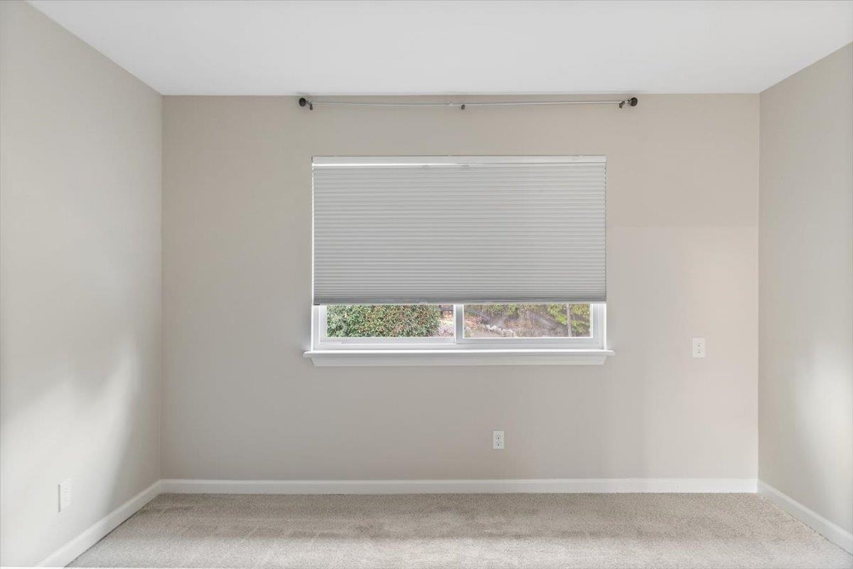 8501 King Road Loomis, CA 95650 - Photo 38 of 89 a view of a window