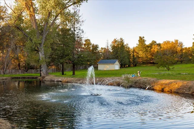 a view of an entryway with front door