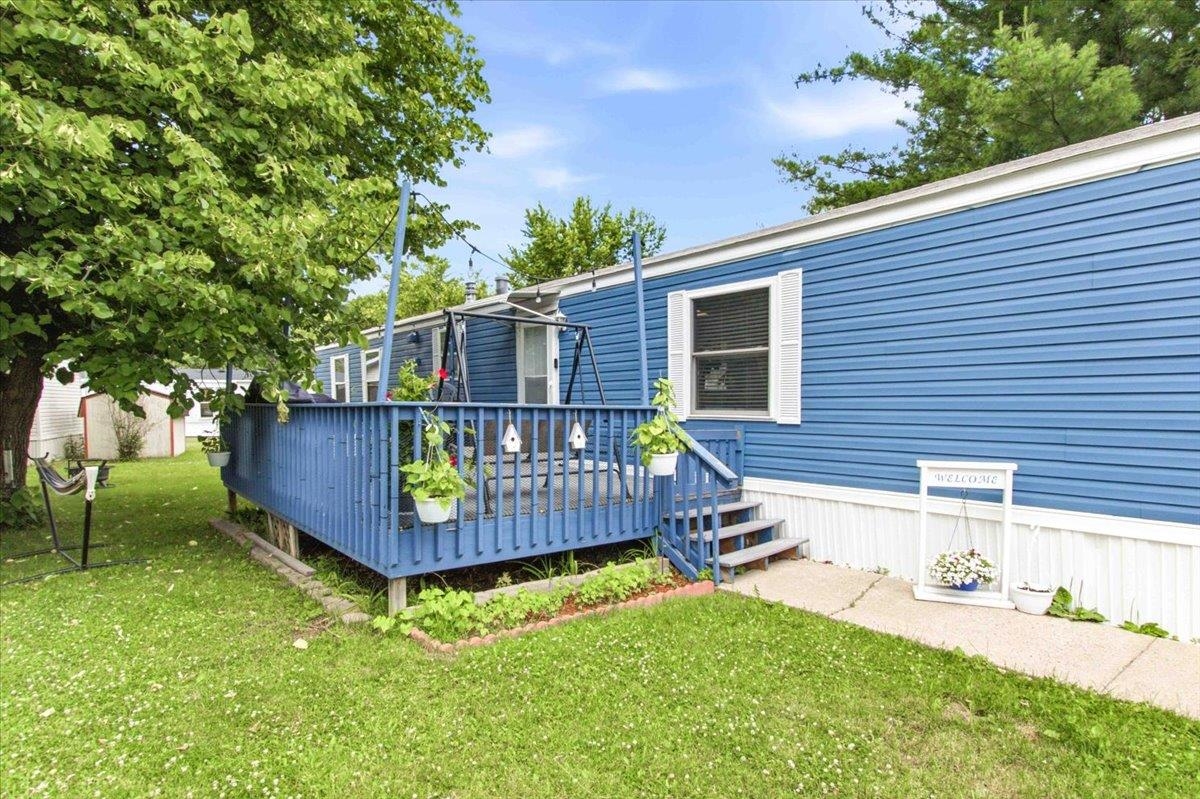 109 Deer Path Baraboo, WI 53913 - Photo 38 of 45