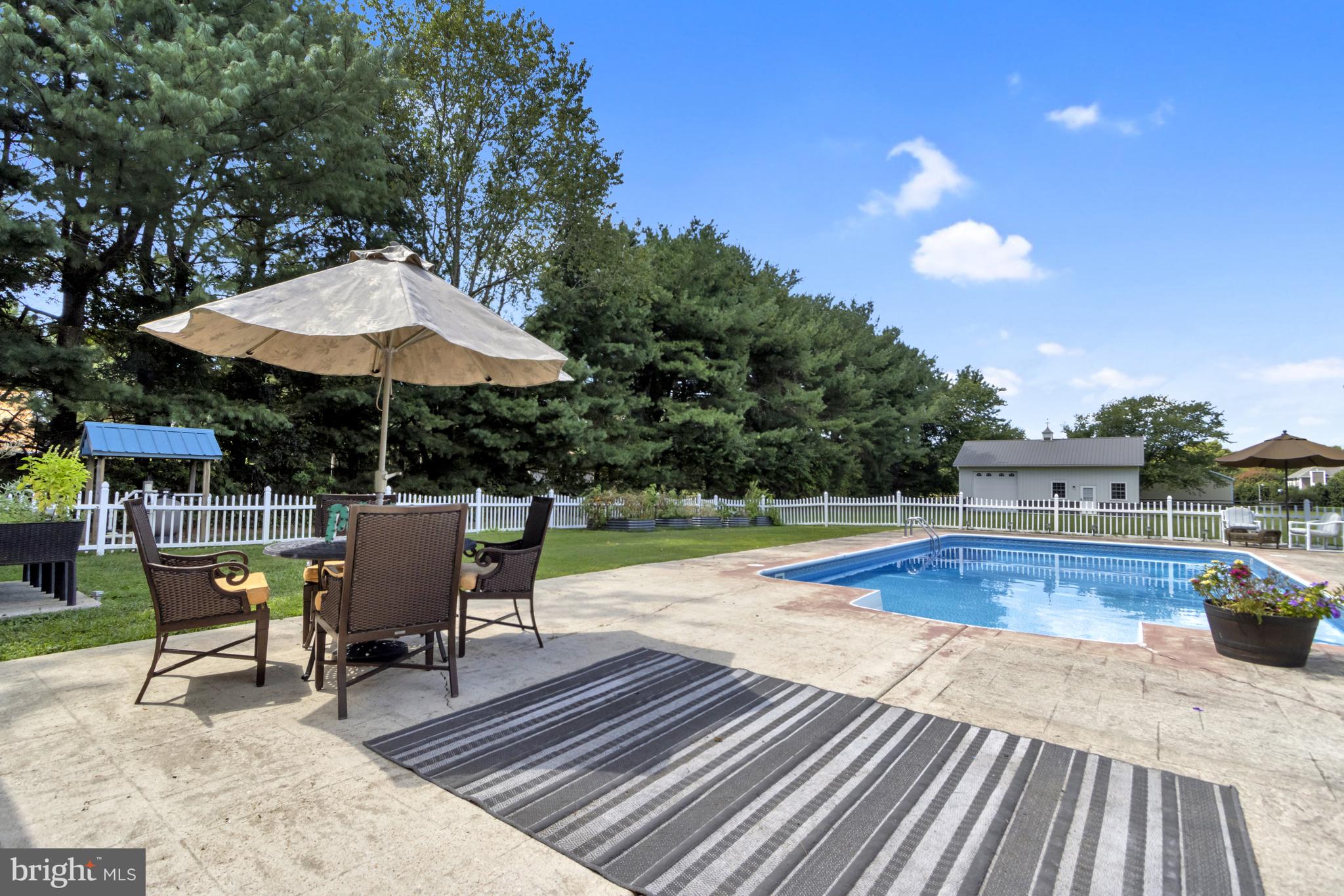 16132 Hudson Road Milton, DE 19968 - Photo 84 of 108 a view of a backyard with sitting area