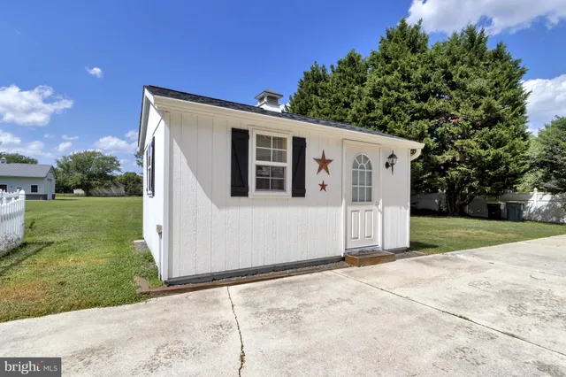 $1,049,000 | 16132 Hudson Road, Milton, DE 19968