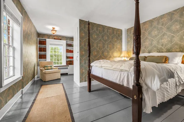 $1,350,000 | 1677 Barnumville Road, Manchester, VT 05255