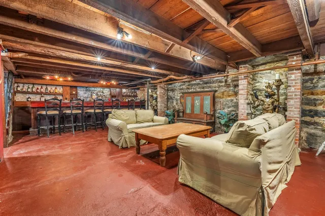 $1,350,000 | 1677 Barnumville Road, Manchester, VT 05255