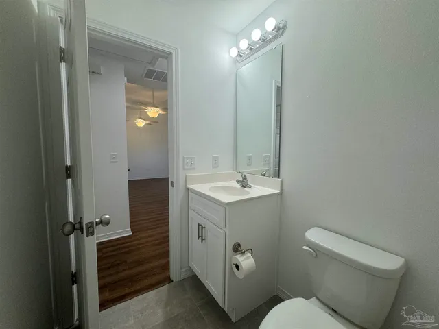 $1,750 | 5396 Spruce Street, Gulf Breeze, FL 32563