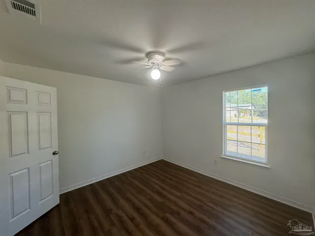 $1,750 | 5396 Spruce Street, Gulf Breeze, FL 32563