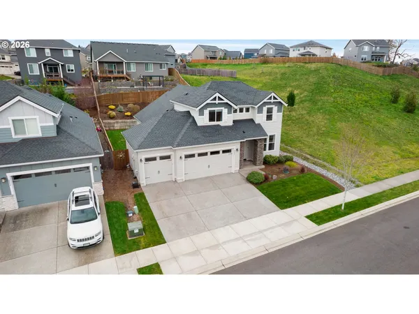 $795,000 | 3222 Northeast Mallard Street, Camas, WA 98607