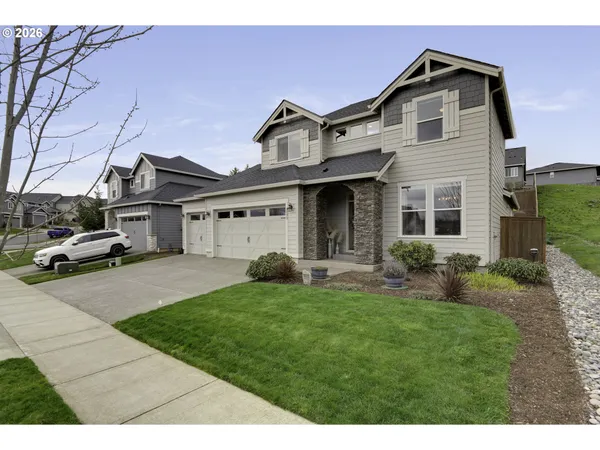 $795,000 | 3222 Northeast Mallard Street, Camas, WA 98607