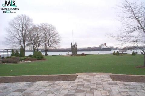 844989-6.JPG