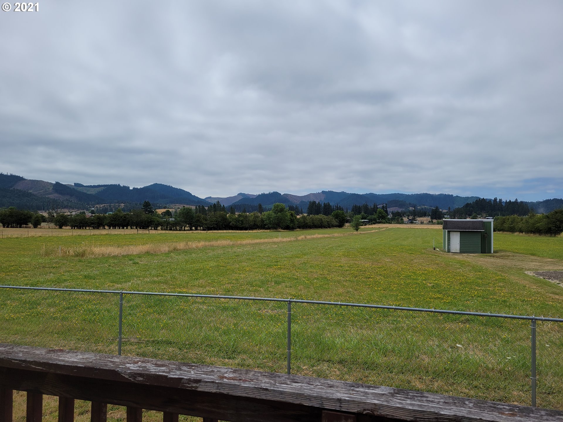 2265 North Side Road Sutherlin, OR 97479 - Photo 26 of 27