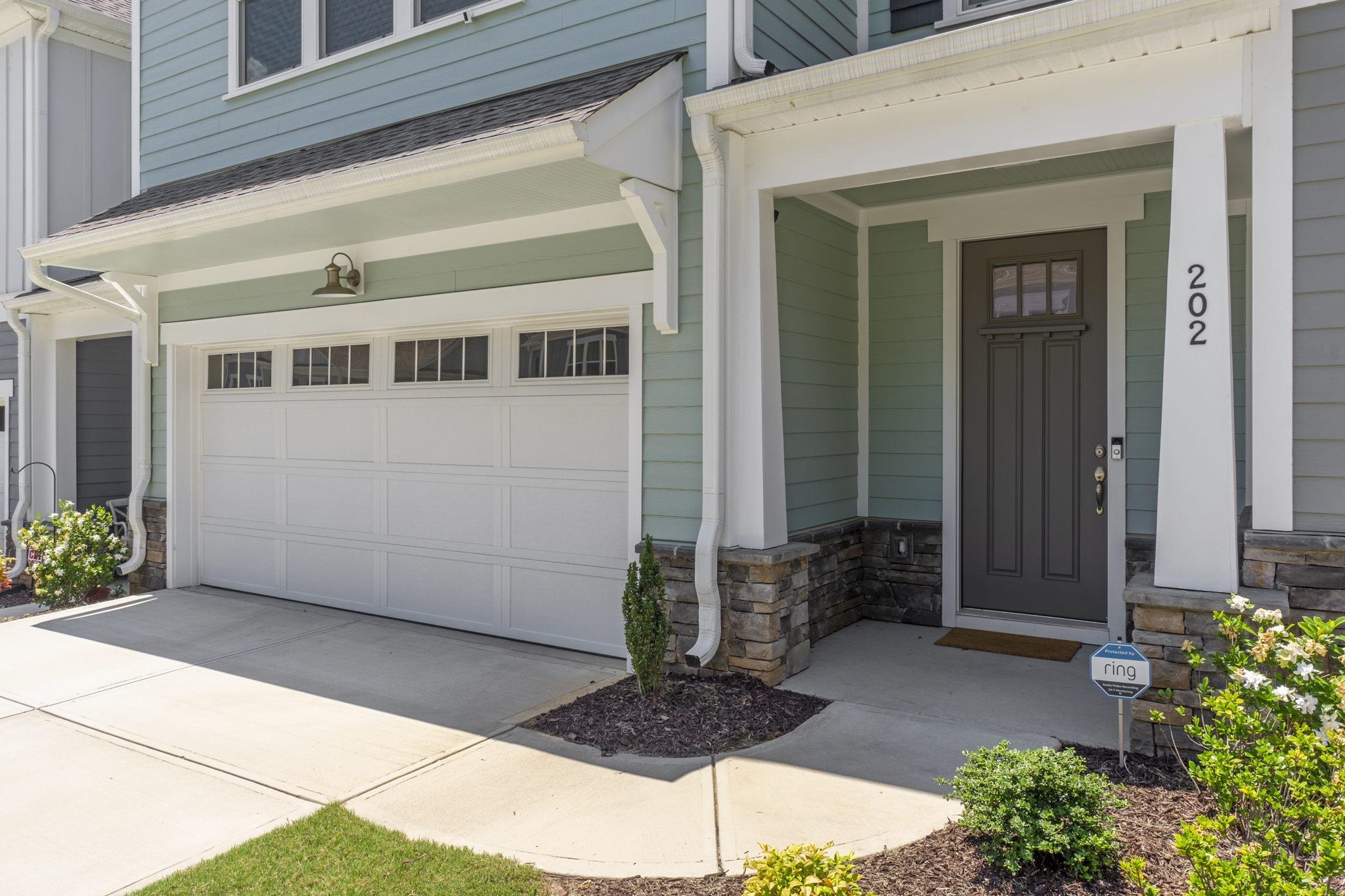 202 Wrightwood Lane Greer, SC 29650 - Photo 2 of 28