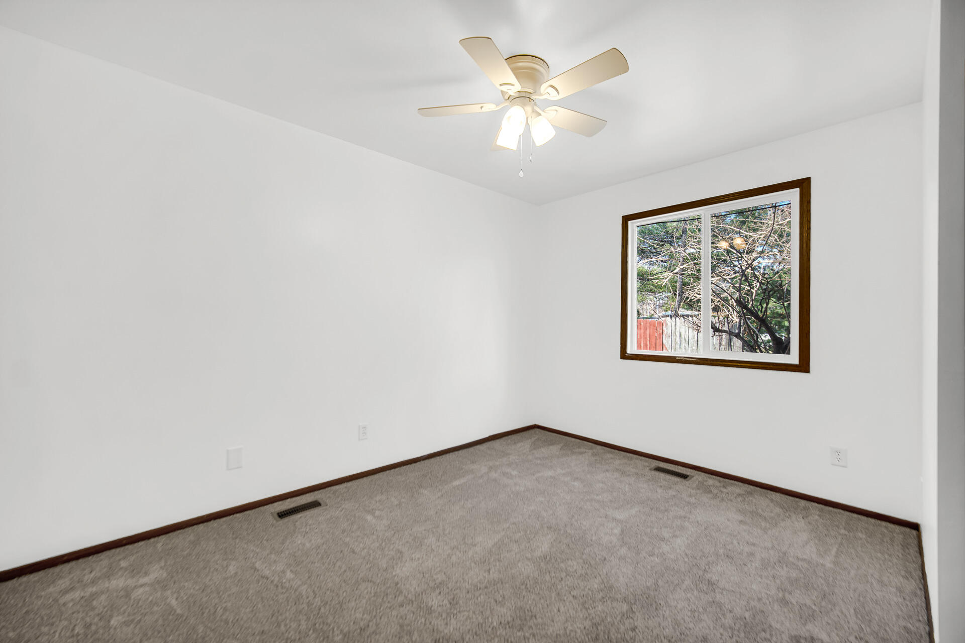 2114 Tupelo Lane Chesterton, IN 46304 - Photo 14 of 23 an empty room with a window