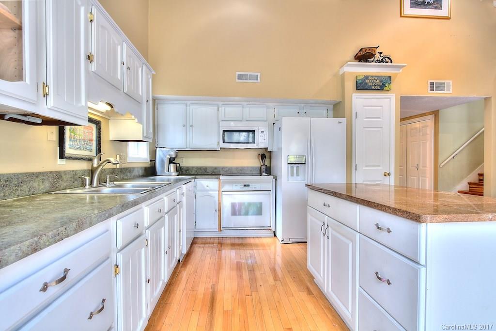 27071 Catamaran Drive Tega Cay, SC 29708 - Photo 11 of 18