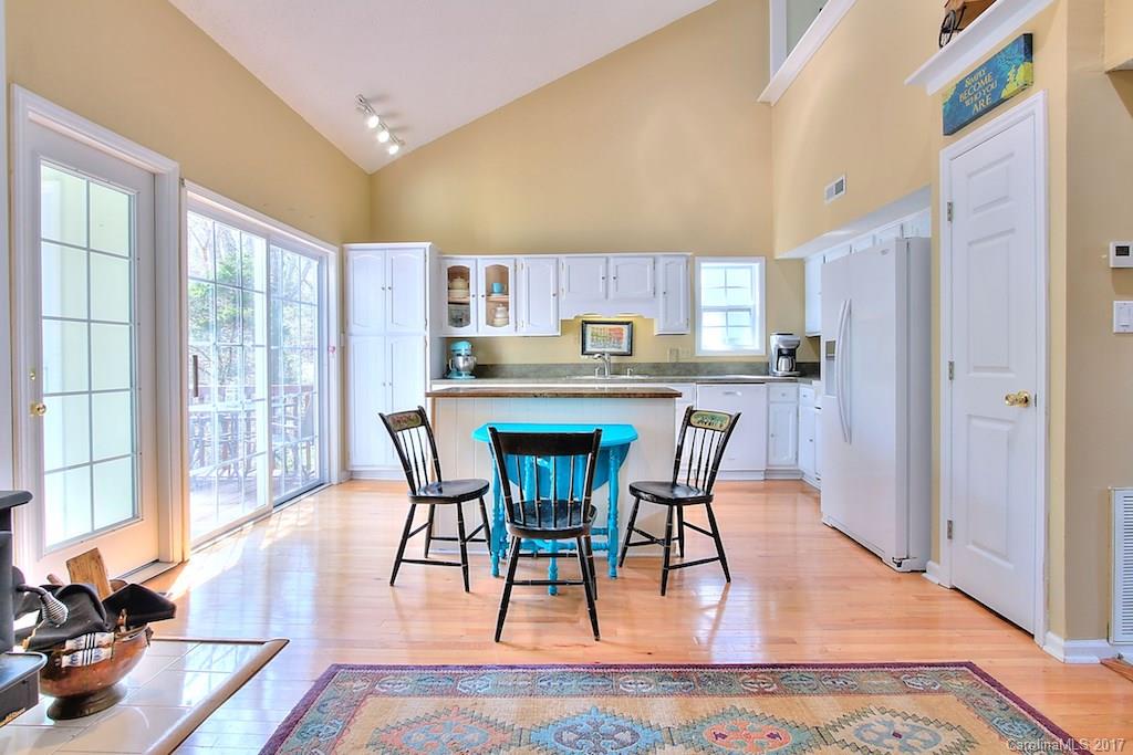 27071 Catamaran Drive Tega Cay, SC 29708 - Photo 8 of 18