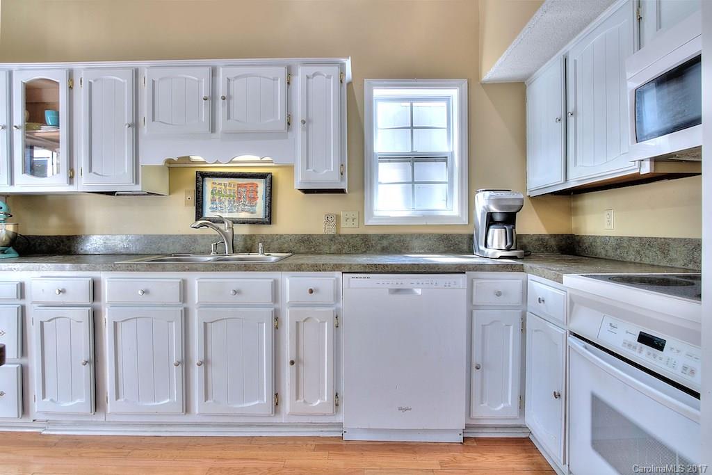 27071 Catamaran Drive Tega Cay, SC 29708 - Photo 10 of 18