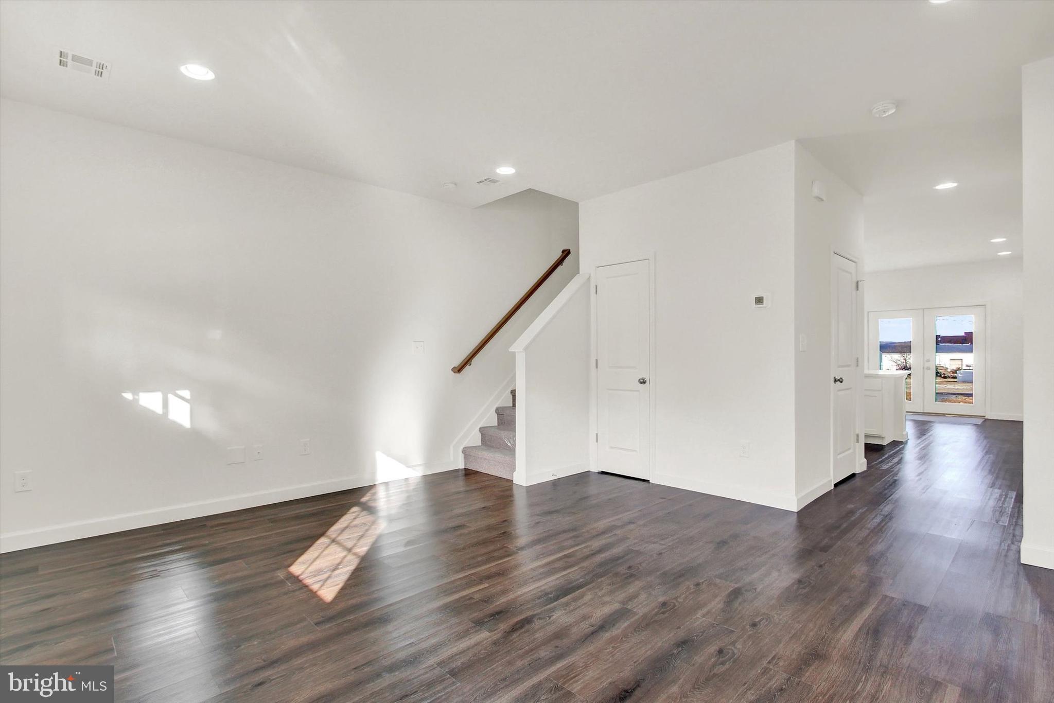 263 3rd Street Hanover, PA 17331 - Photo 5 of 18 Gallery Image 5