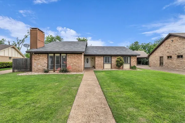 $274,800 | 913 Montclair Drive, Waco, TX 76710