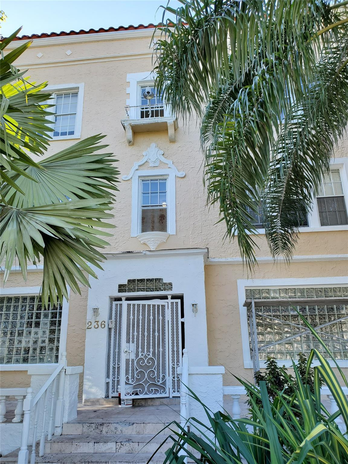 236 Northeast 28th Street, Unit 3 Miami, FL 33137 - Photo 1 of 7 Photo 1