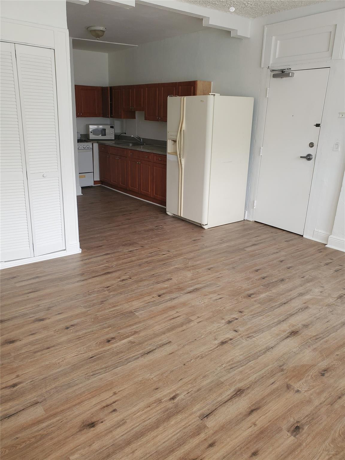 236 Northeast 28th Street, Unit 3 Miami, FL 33137 - Photo 2 of 7 Photo 2