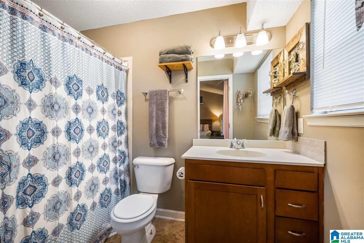 140 Lisa Lane Springville, AL 35146 - Photo 16 of 22