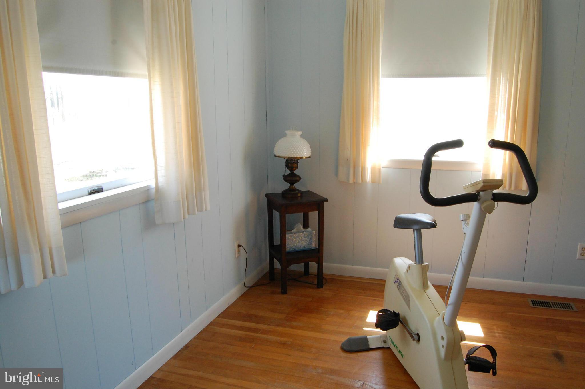 5936 Horns Point Road Cambridge, MD 21613 - Photo 18 of 30 Office/Den/Study