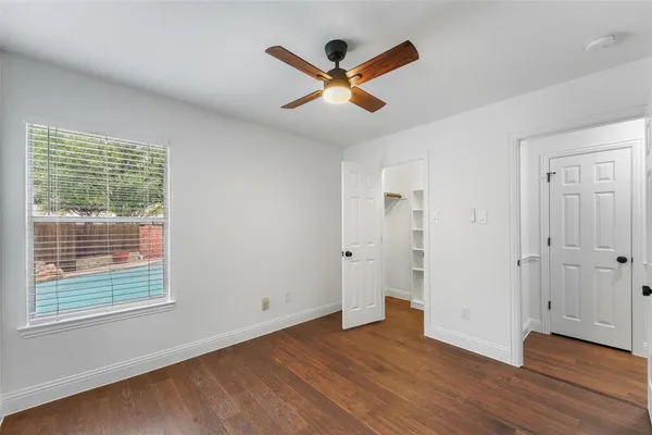 $379,000 | 1015 Fleetwood Cove Drive, Grand Prairie, TX 75052
