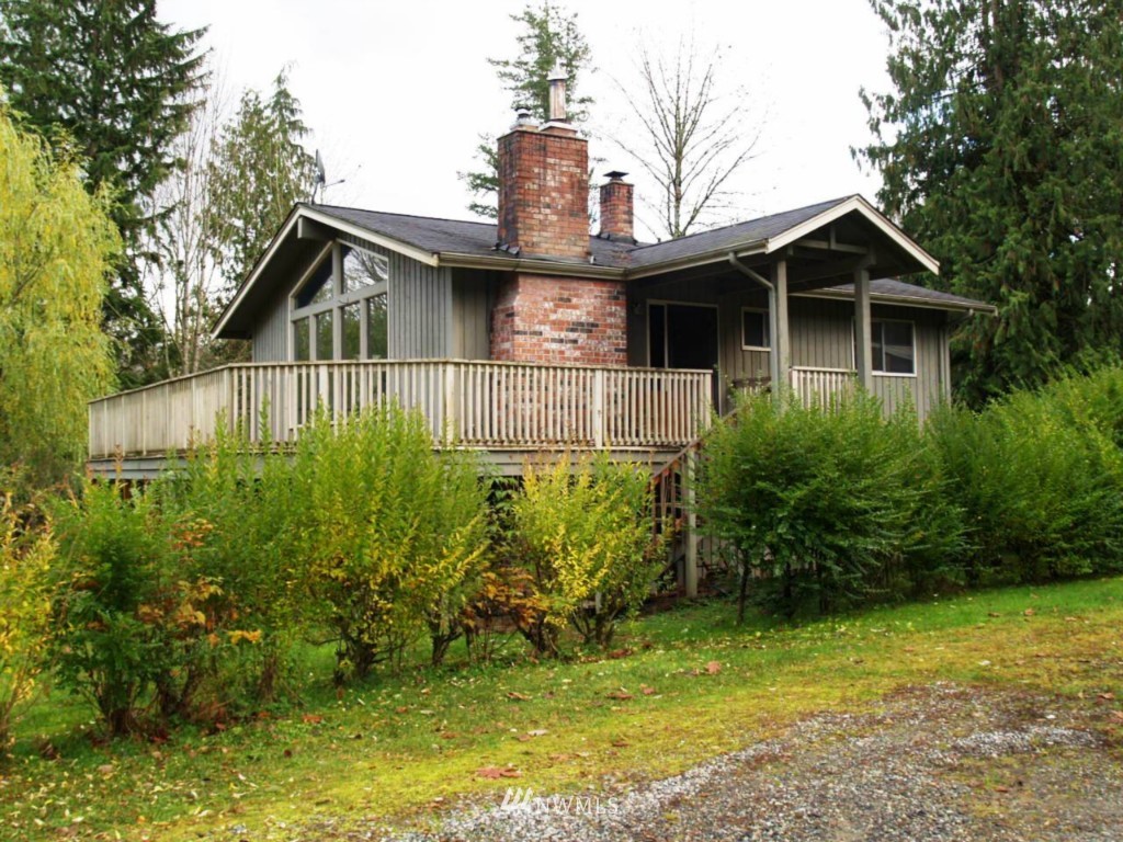 5905 South Pass Road Sumas, WA 98295 - Photo 1 of 1