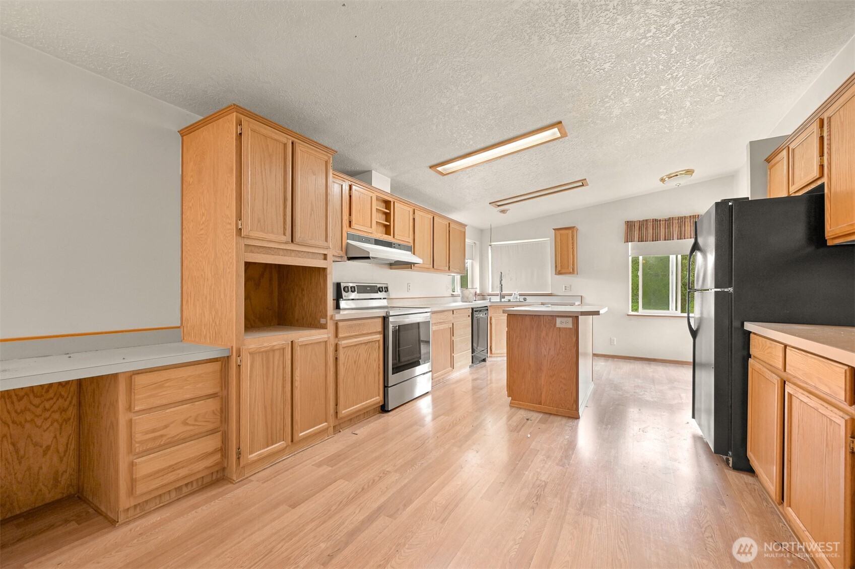 2169 Burk Road Blaine, WA 98230 - Photo 8 of 27
