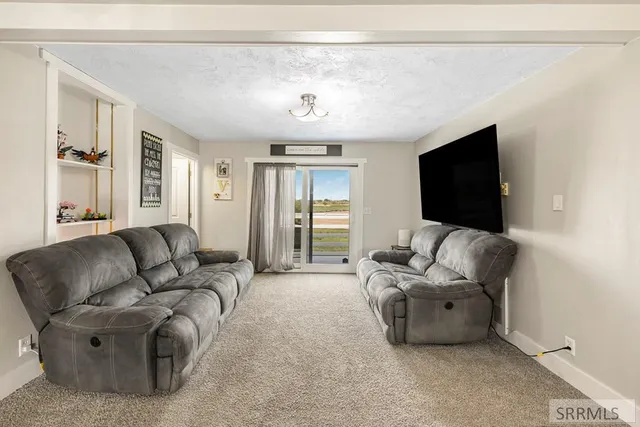 $369,000 | 2087 Hanhauser Circle, Blackfoot, ID 83221